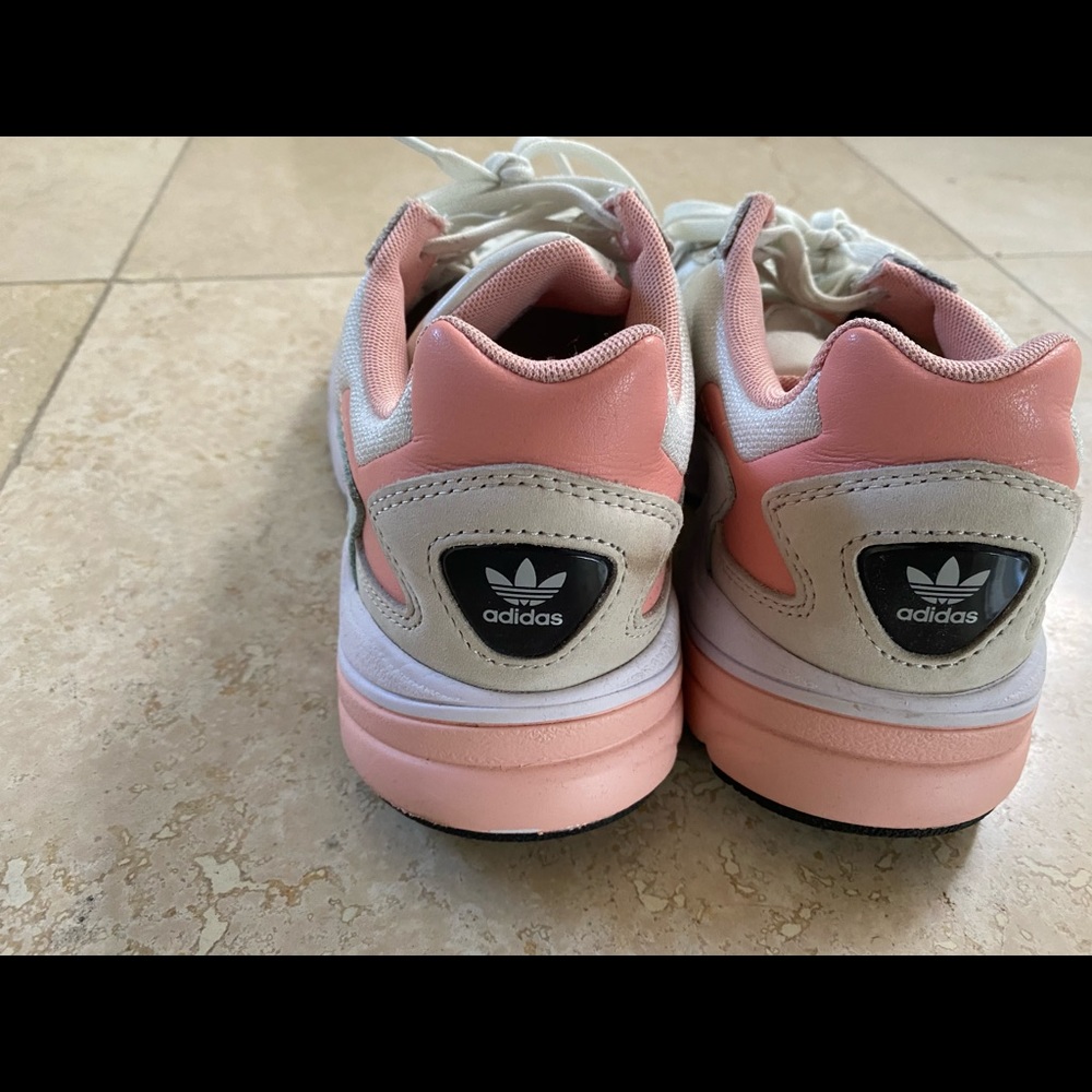 Women shoes
